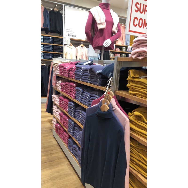 Uniqlo Women Turtleneck Fleece Sale