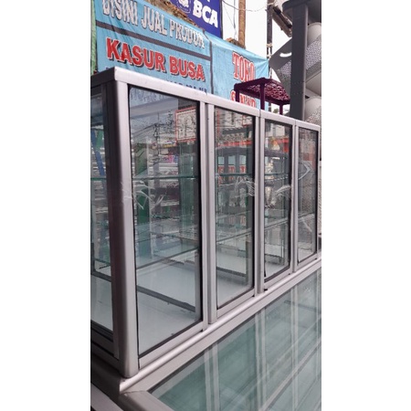 RAK ROKOK KACA