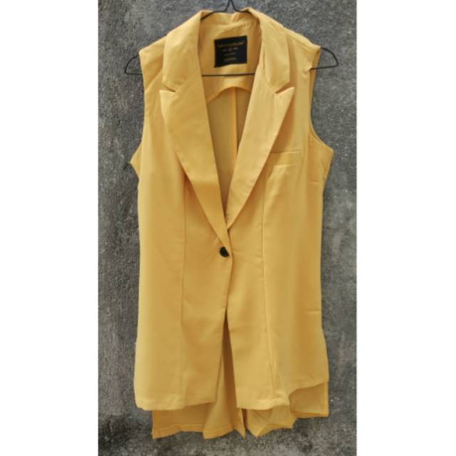 Blazer Luna Maya for Hardware