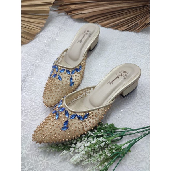 sepatu wanita cantik diamont gold tinggi 3cm tahu