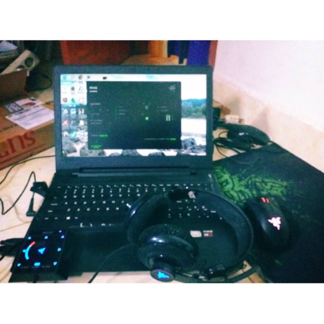 Headphone Razer Megalodon & Mouse Razer Deathadder