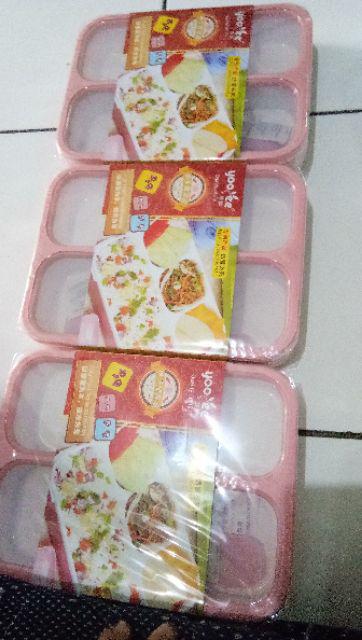 Yooyee Sekat 4 Besar Lunch Box Yooyee Sekat 4 Besar 578 + 5 Pcs Sponge Spone