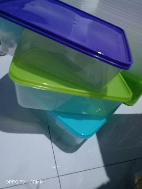 Thinwall 2000 Ml + Tutup Warna Biru Tosca Merek Fim Harga 1 Roll Isi 25 Pcs