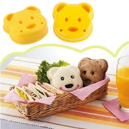 Cetakan roti nasi karakter hello kitty beruang mobil sandwich rice mold /cetakan nasi hello kitty/cetakan roti karakter/cetakan bento kereta cetakan roti nasi kue mobil car mold bread bento rice telur sandwich Cetakan nasi karakter / cetakan roti tawar