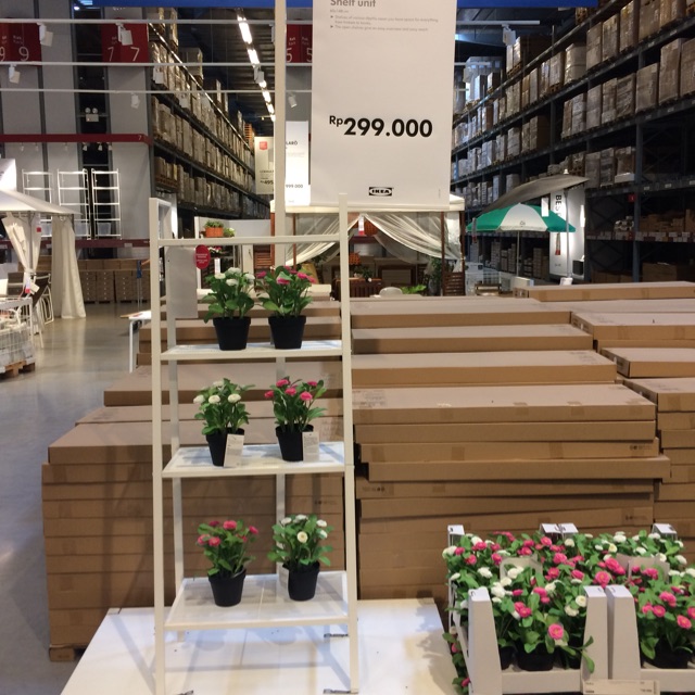 Rak lerberg ikea besar