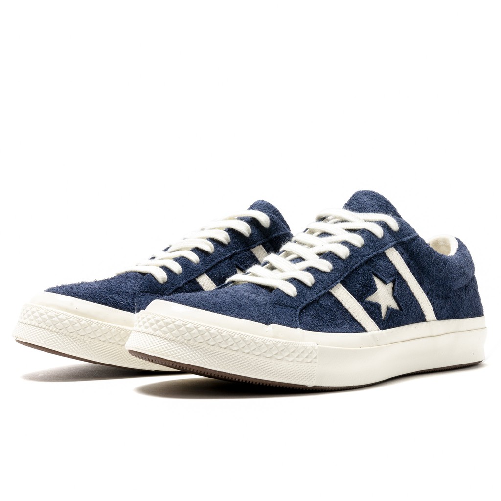 converse academy one star