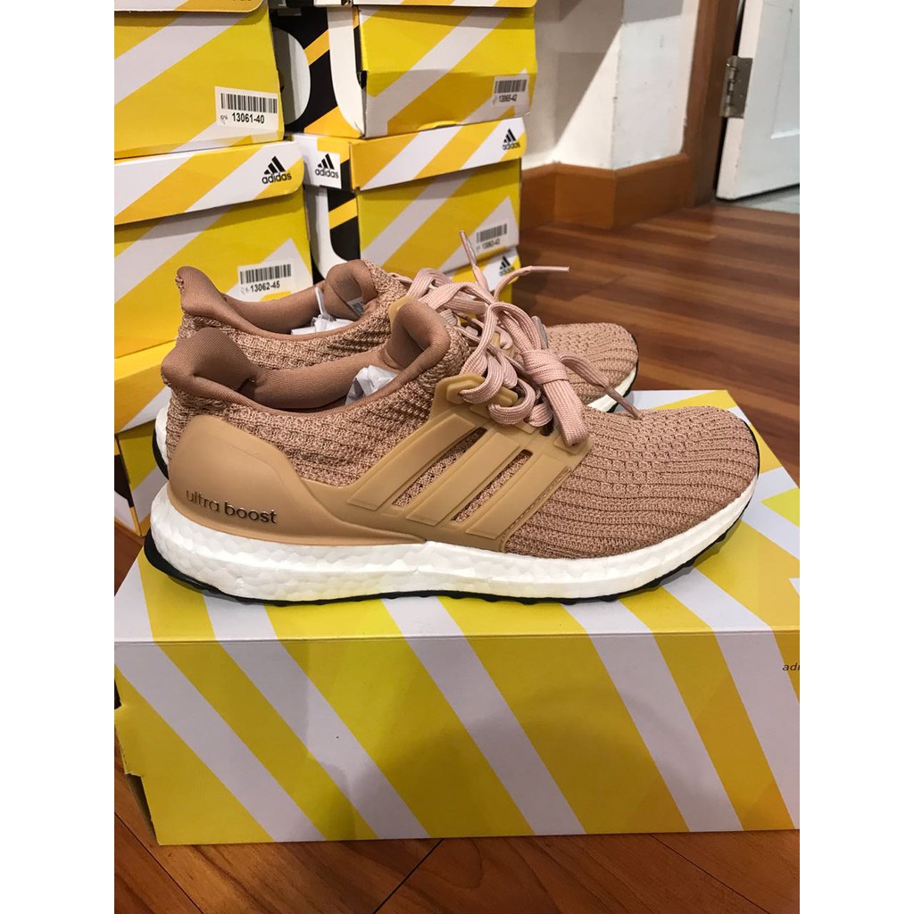 Adidas Ultra Boost 4.0 Pale Pink - Pink Putih