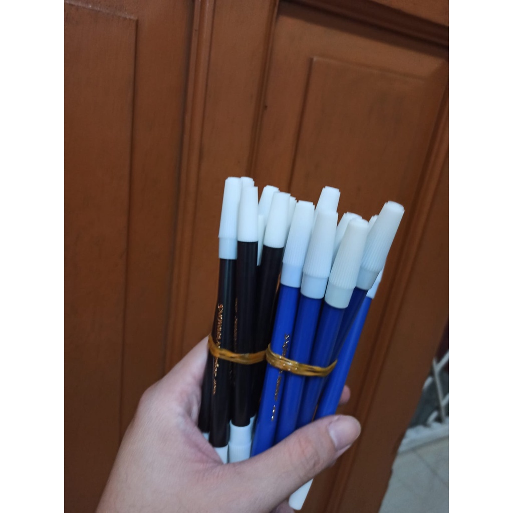

SPIDOL SNOWMAN UKURAN KECIL WARNA HITAM DAN BIRU