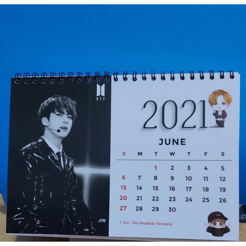 

CUSTOM KALENDER MEJA BTS / KALENDER 2021 BTS isi 12+1 cover (DUA SISI) 230 gsm