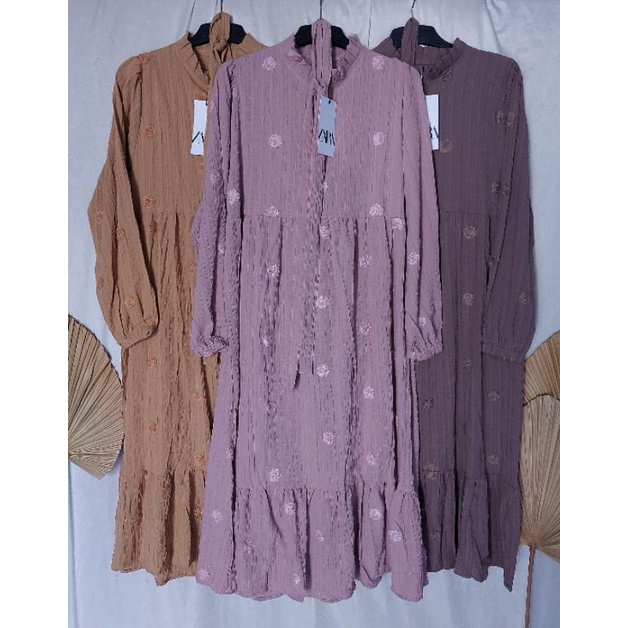 Midi Serat Kayu Pompom Zara