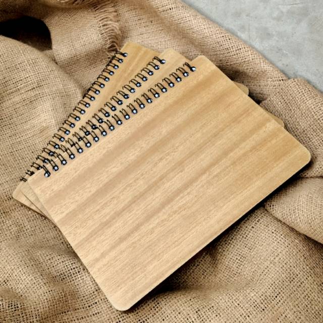 

Buku Agenda NOTEBOOK A5 Cover Kayu - by Kayuyo