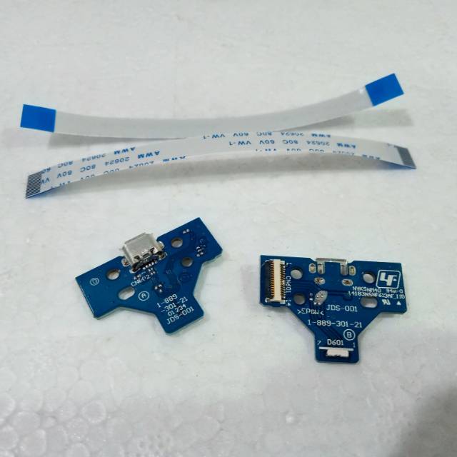 BOARD PAPAN PCB SOCKET / SOKET USB STIK PS4 GEN 2.0 CODE JDS-001