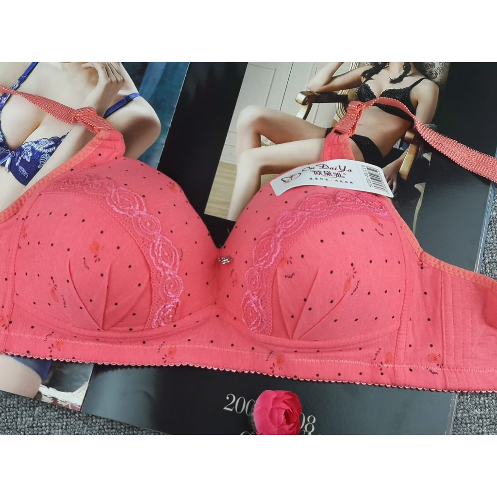 Bra/BH Import CUP -C 838 Busa Tipis Kain Soft