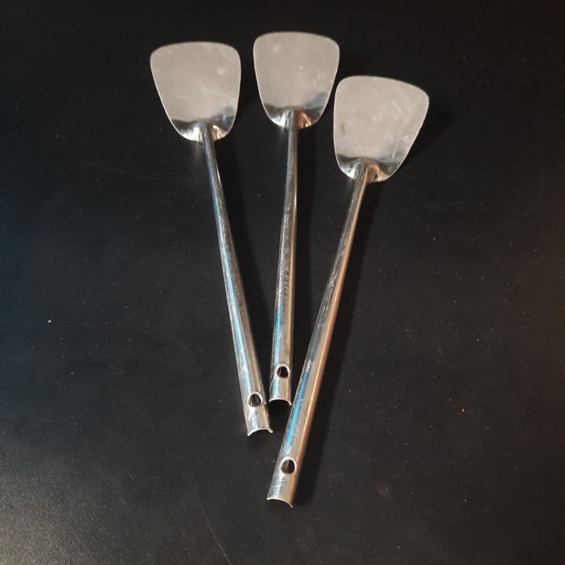 Sutil spatula stainless lubang besar / sodet stainless / sutil stainless