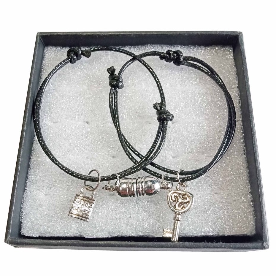 12 pcs (1 lusin) Gelang Couple Magnet Tali Korea Liontin Silver