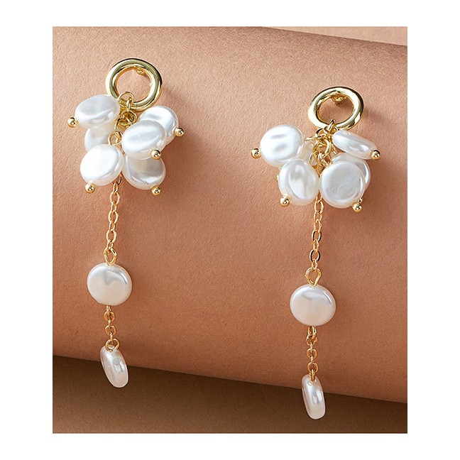 LRC Anting Tusuk Fashion Flower Gold Color Drop Oil Rose Flower Pearl And Diamond Circle Earrings