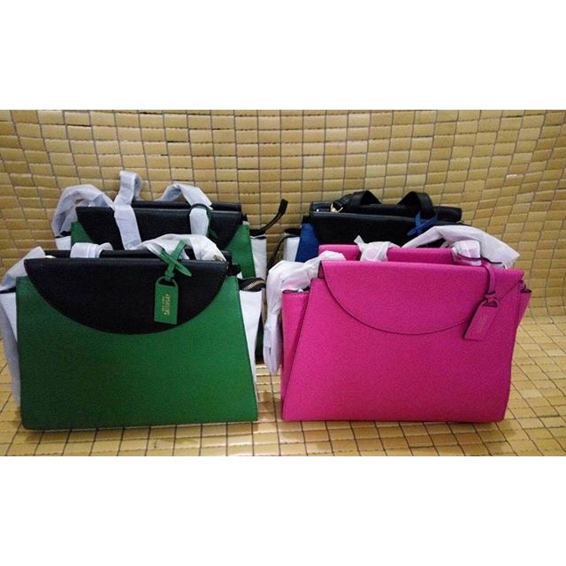 PO kate spade saturday BAG  SALe ( DP dlu ya 1.3 JUTA )