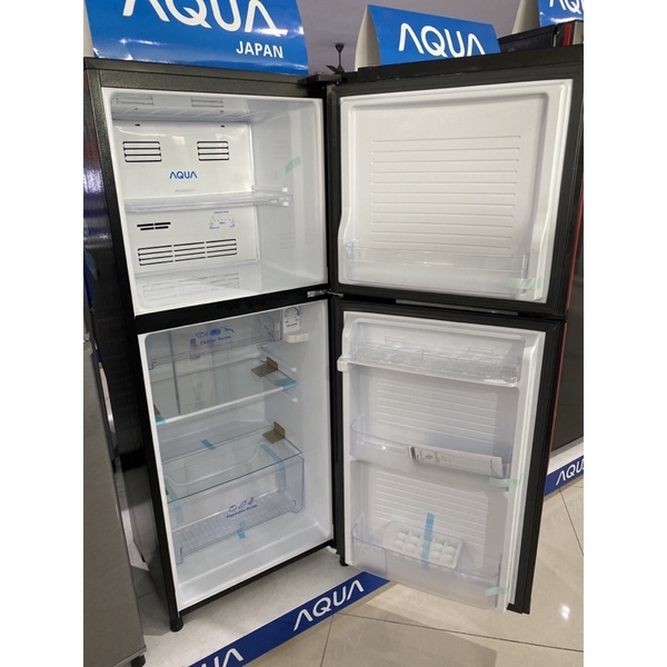 AQUA Kulkas 2 Pintu AQR-D251 No Frost Silver Low Watt Tanpa Bunga Es