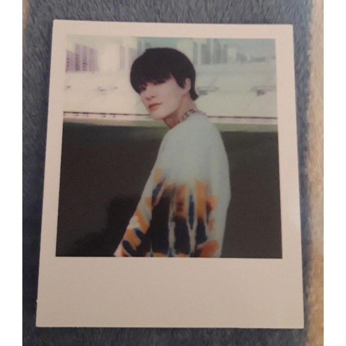 Polaroid Jeno hello official
