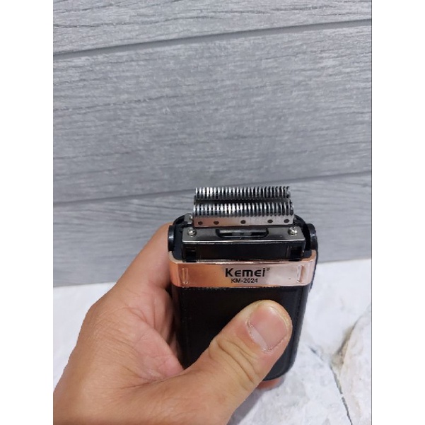 Alat Cukur Kumis Jenggot Kemei 2024 ORIGINAL USB Charge Shaver KM 2024