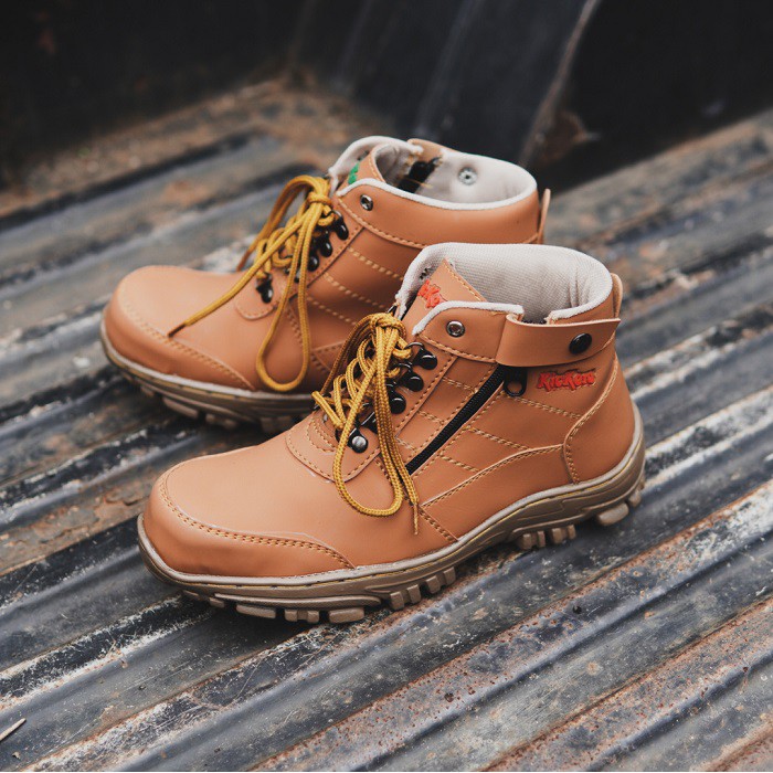 PROMO-SEPATU GUNUNG KICKERS OLAHRAGA HIKING OUTDOOR WATERPROOF PRIA WANITA ADVENTURE BOOTS TRACKING