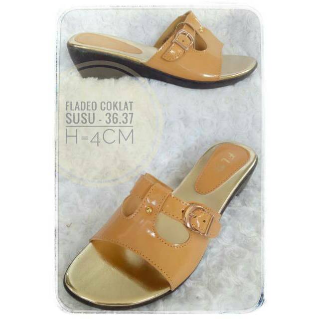 Sandal Selop Wanita Fladeo Simple Branded Matahari
