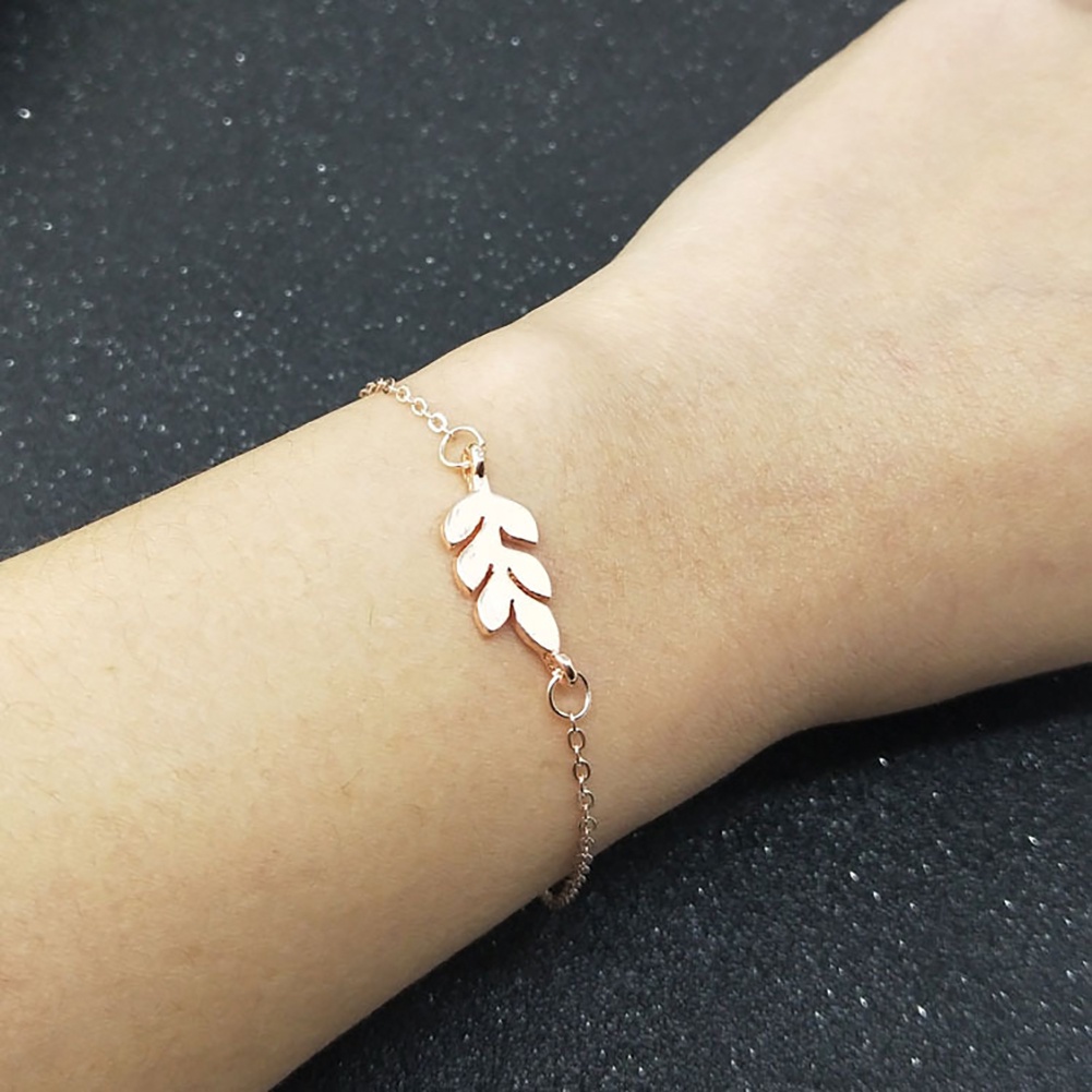 Hu Hu Hu Hu Hu Alat Bantu Pasang Kacamata♡ Gelang Tangan Rantai Aksen Daun Bahan Alloy Dengan Kait Lobster Untuk Wanita