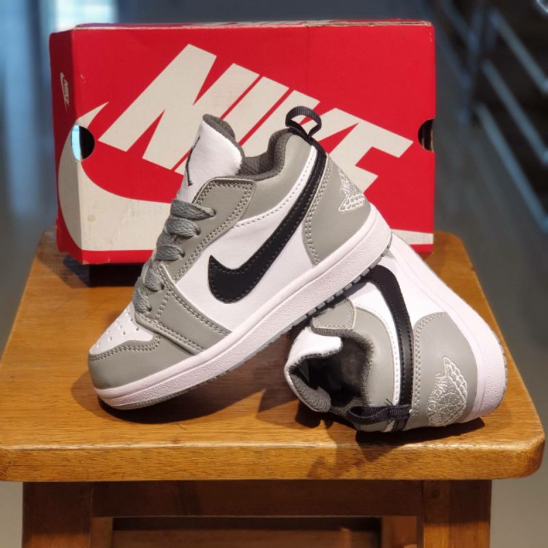 Sepatu Anak Nike Air Jordan Low Bahan Import Quality