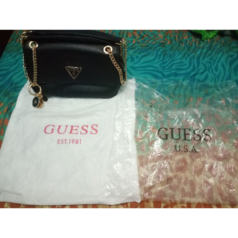 Preloved Tas GUESS Narita