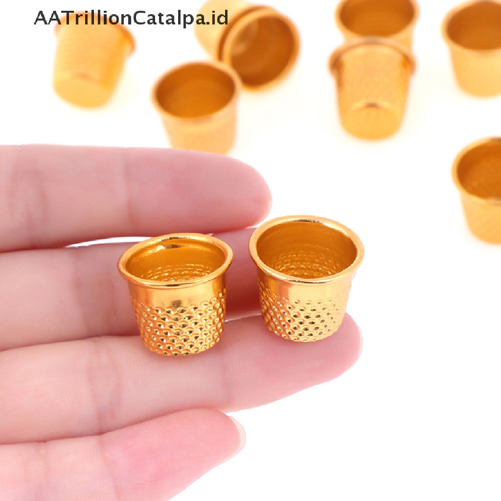 Aatrillioncatalpa 10Pcs Pelindung Jari Bahan Metal Warna Emas Untuk Menjahit