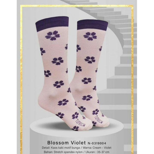 MuVe Boutique Tuneeca Kaos Kaki Ori