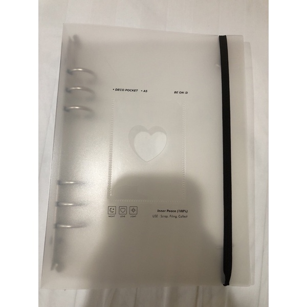 Binder luluroom beond BOOKED