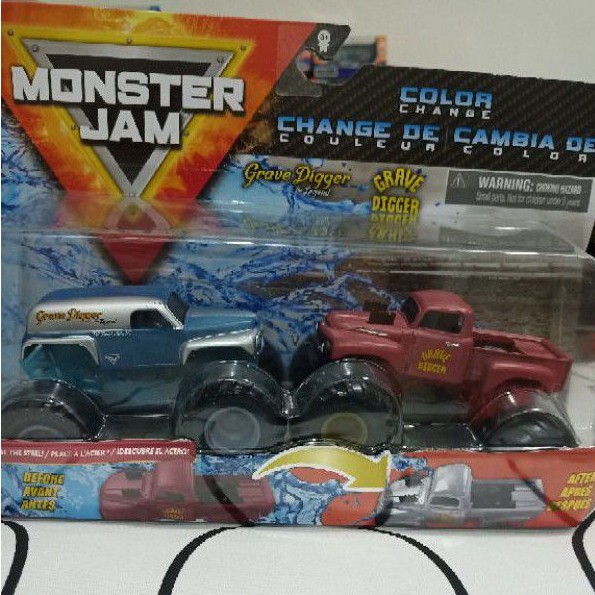 Grave Digger the Legend vs Grave Digger Monster Jam Color Change