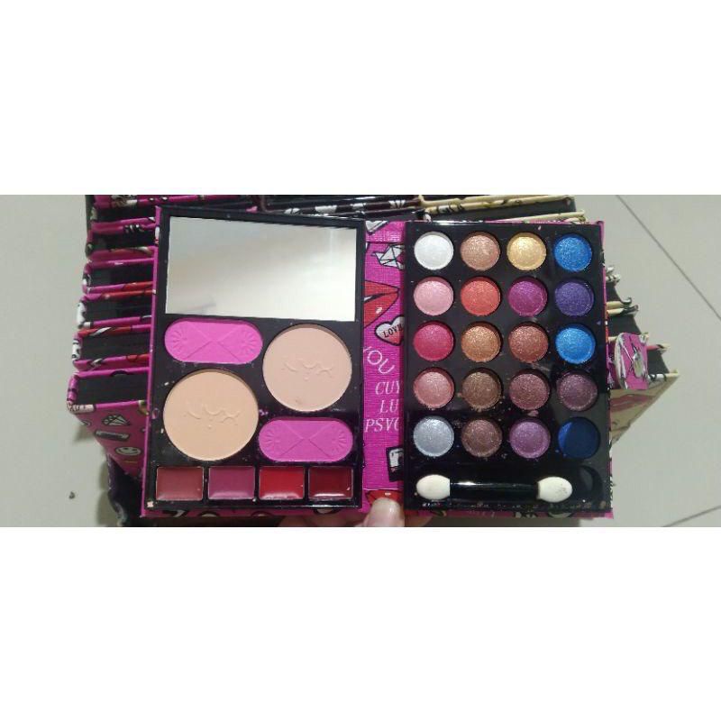 Medan cod murah EYESHADOW DOMPET REVLON / eyeshadow face powder lipgloss