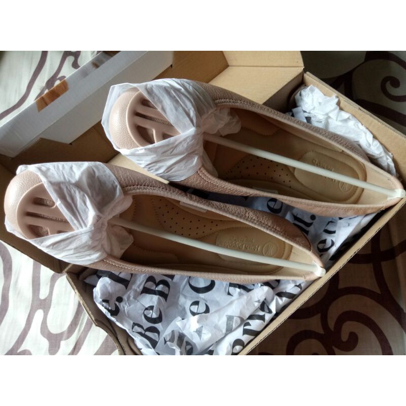 UDAH SOLD, Hush Puppies Samantha ORIGINAL STORE jual rugi 50% separo harga beli.
