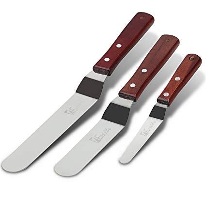 

KUE-PENGHIAS-ALAT- 8 INCH WOODEN HANDLE CURVE KNIFE CAKE SPATULA BENGKOK BAKEST -ALAT-PENGHIAS-KUE.