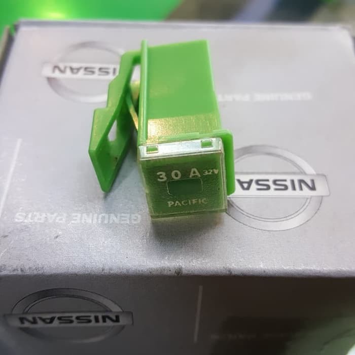 FUSE SEKRING SIKRING 30 A 30A AMPERE KOTAK TERBAIK