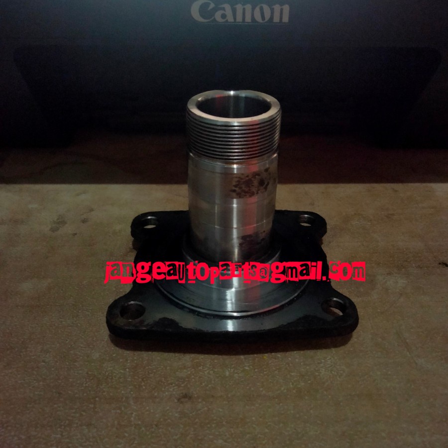 Selongsong As depan Jimny Katana 4x4 ada bushing kuningannya