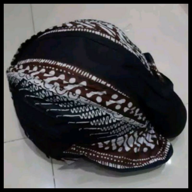 Blangkon Jogja Lipat Jebeh Lereng Putih Ukuran Dewasa dan Anak - JUMBO dan KECIL