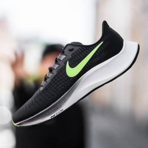Nike Air Zoom Pegasus 37 Mens Running Black Lime Original