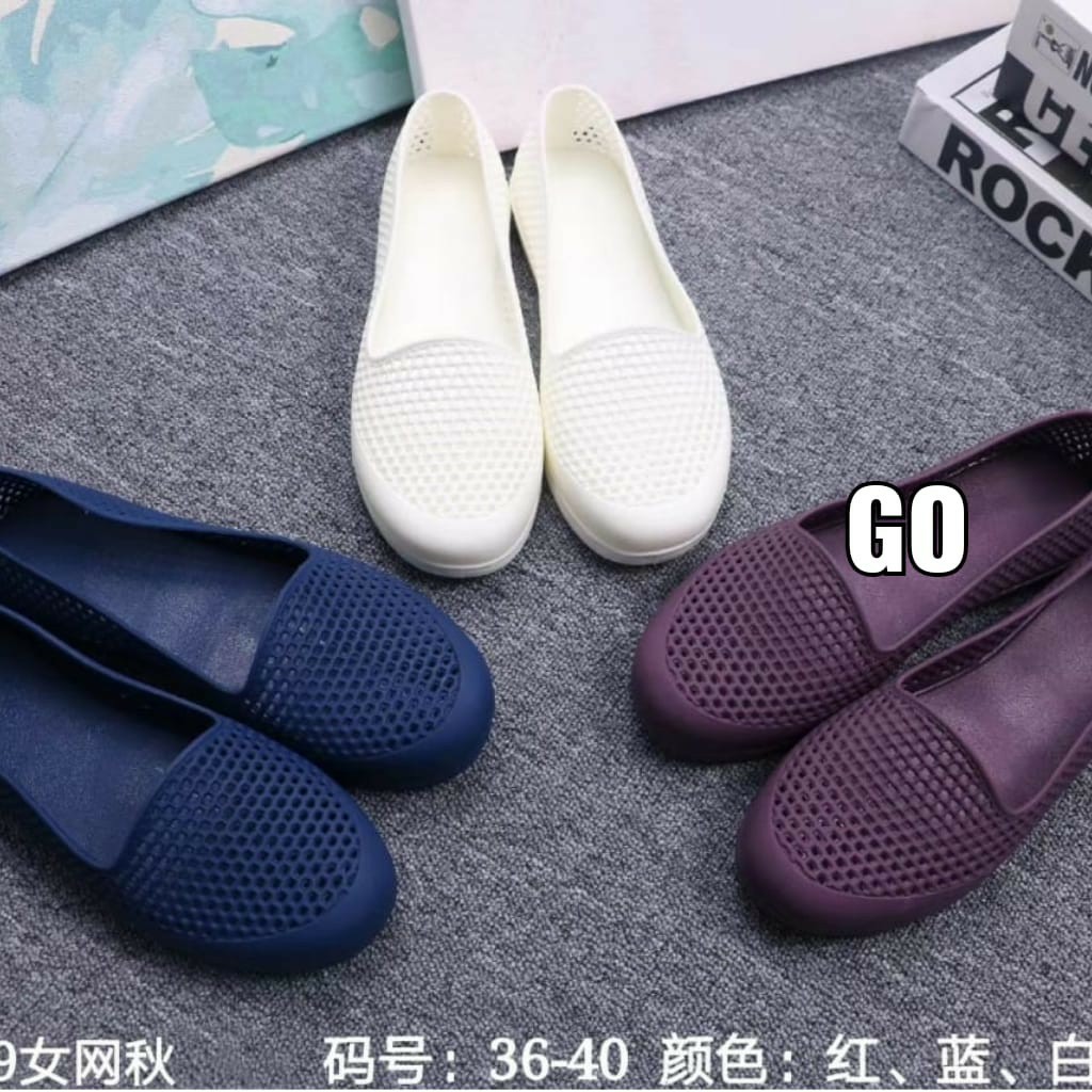 BB Import LUBANG-LUBANG KECIL Sepatu Wanita Casual Santai Teplek Sepatu Cewek Flatshoes Jelly