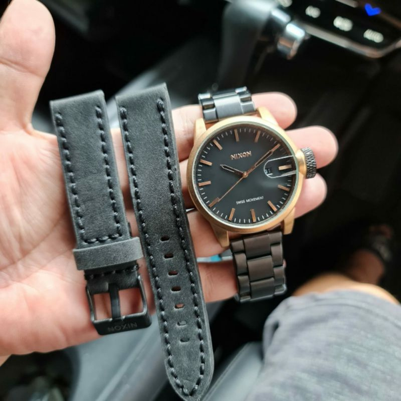 NIXON Jam Tangan Pria Analog Stainless Steel Strap 45mm