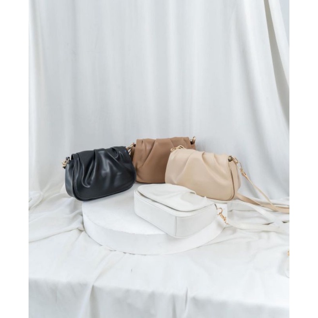 Sling Bag Flicka DD 103