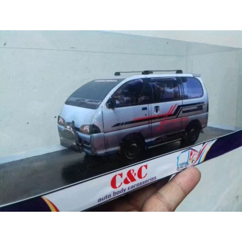 Miniatur mobil Daihatsu Espass COSTUM