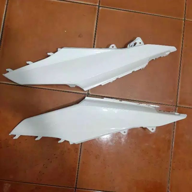 BODY SAMPING BEAT FI 2013 2014 PUTIH POLOS