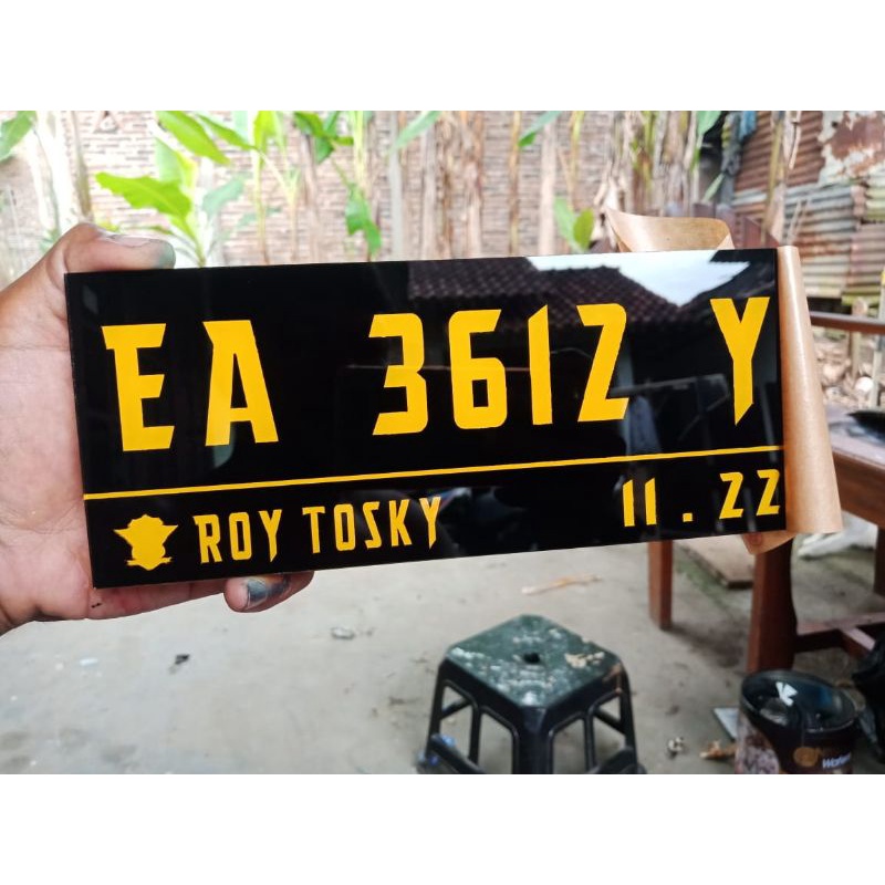 plat nomor motor akrilik custom 1 ( satu )