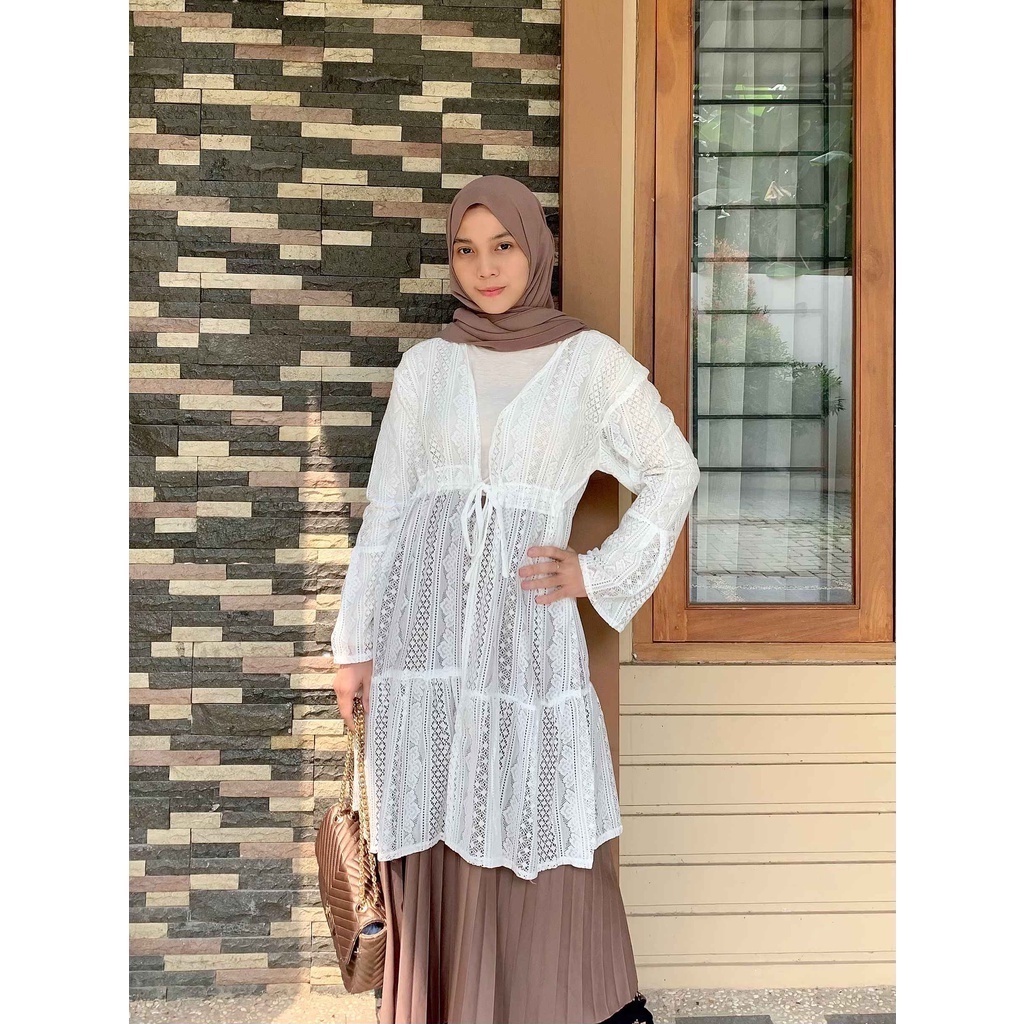 Lace Outer Brokat Serut Rempel Lakulla / Long Cardigan