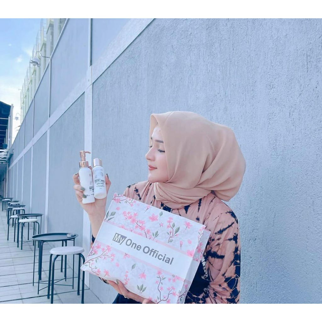 MyOne Nourishing Brighteting Skincare Body Lotion BPOM