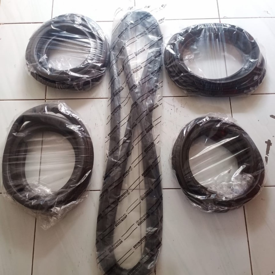 karet pintu bagasi avanza xenia jazz mobilio ertiga dll universal 5 pc