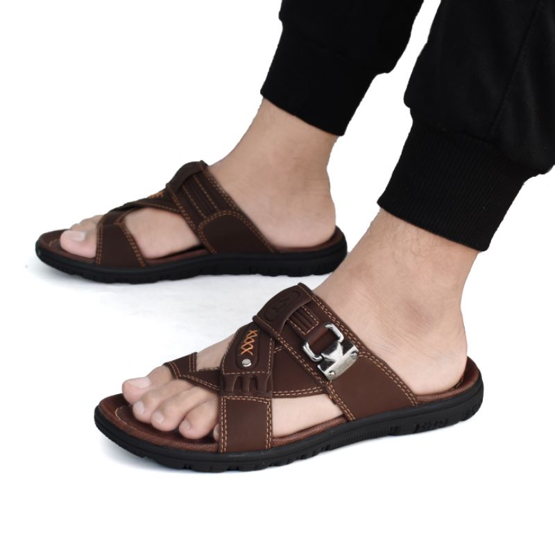 L-TRACK Sandal pria model selop size 39-43 bahan sol pvc non slip upper kulit sintetis